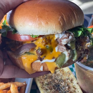 NACHO PHILLY CHEESESTEAK BURGER