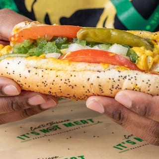 CHICAGO ST. HOT DOG